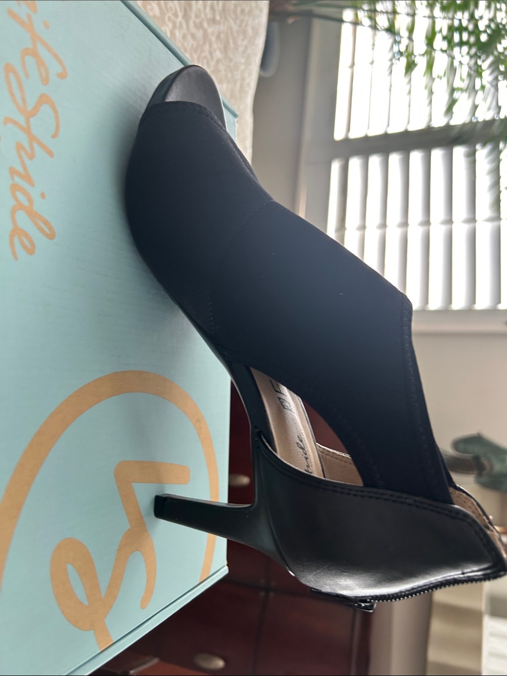 Life Stride Black Open-Toe Slingback Heels